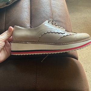 Zara womens shoes size 39 European and size 8 US